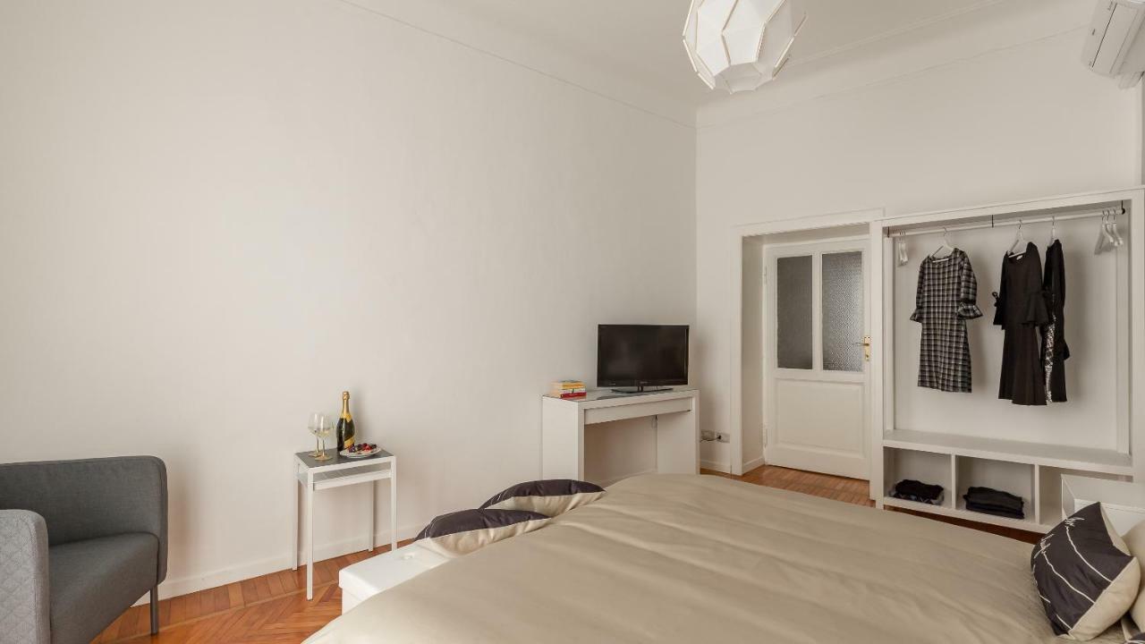 Tailors' Home Sempione - 2 Bedrooms ミラノ エクステリア 写真